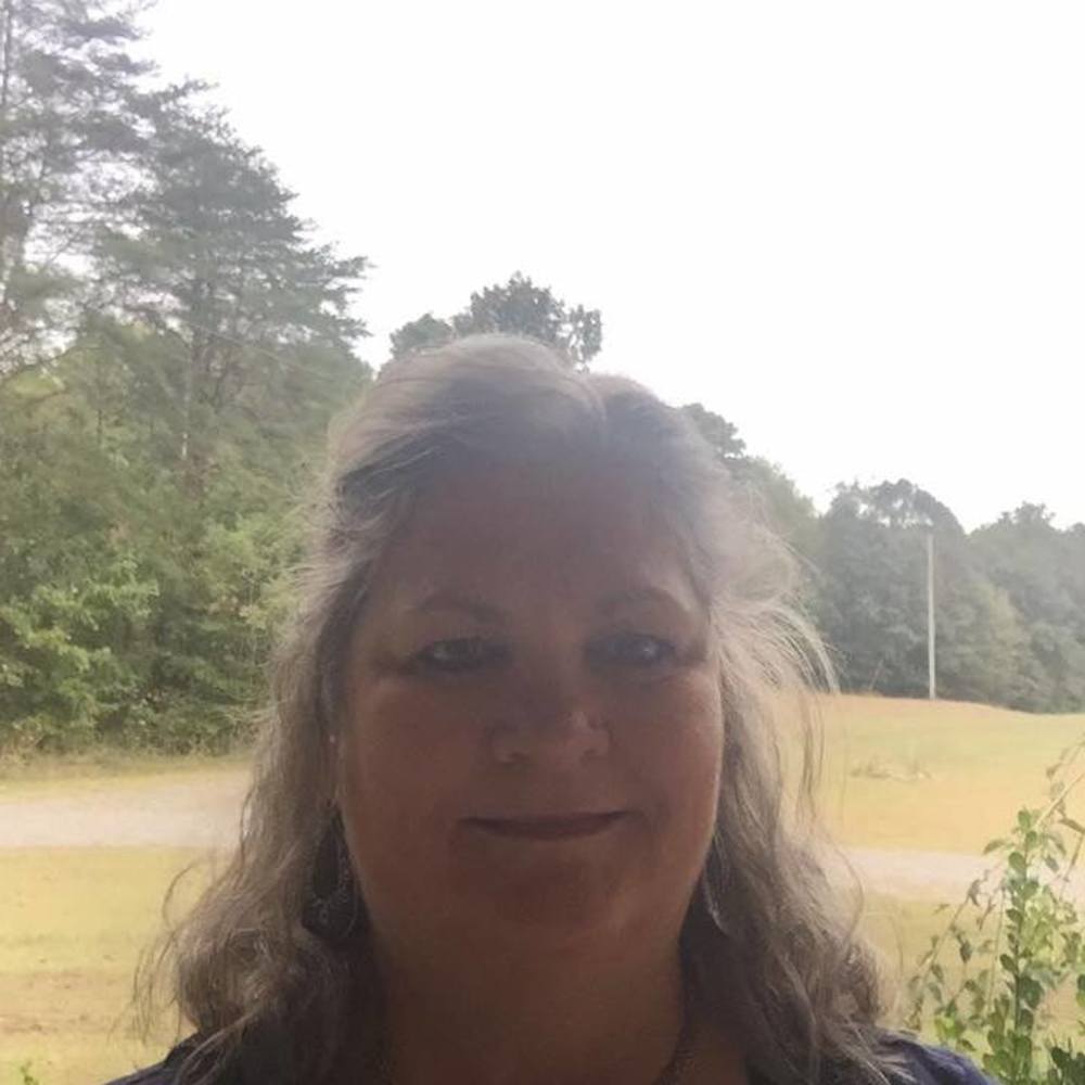 Meet your Posher, Deborah